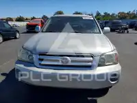 2004 Toyota Highlander фото