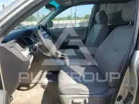 2004 Toyota Highlander photo