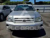 2004 Toyota Highlander photo