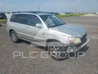 2004 Toyota Highlander photo