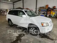 2004 Toyota Highlander photo