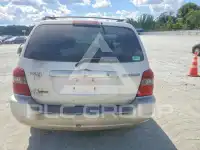 2004 Toyota Highlander photo