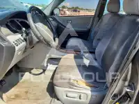 2004 Toyota Highlander photo