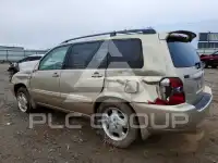 2004 Toyota Highlander photo