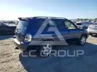 2004 Toyota Highlander photo
