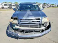 2004 Toyota Highlander фото
