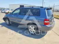 2004 Toyota Highlander photo