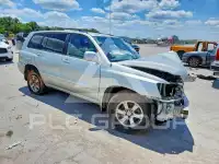 2004 Toyota Highlander фото