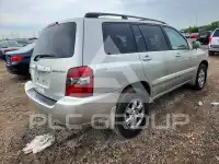 2004 Toyota Highlander photo