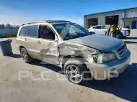 2004 Toyota Highlander фото