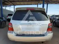 2004 Toyota Highlander фото