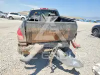 2004 Toyota TUNDRA фото