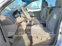 2004 Toyota SIENNA photo