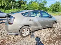 2004 Toyota PRIUS фото