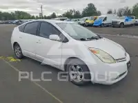2004 Toyota PRIUS photo