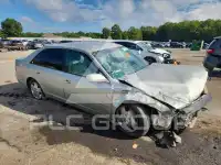 2004 Toyota AVALON photo