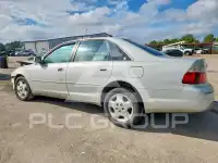 2004 Toyota AVALON photo