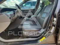 2004 Toyota AVALON photo