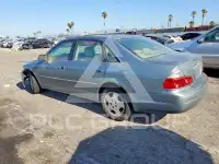 2004 Toyota AVALON photo
