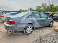 2004 Toyota AVALON фото