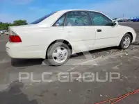 2004 Toyota AVALON photo