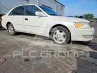 2004 Toyota AVALON photo