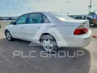 2004 Toyota AVALON photo