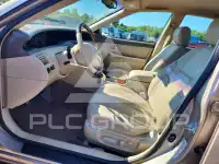 2004 Toyota AVALON фото