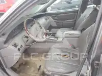 2004 Toyota AVALON photo