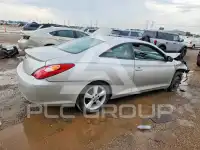 2004 Toyota CAMRY photo