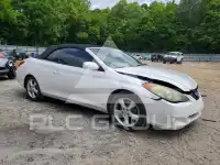 2004 Toyota CAMRY фото