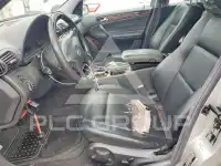 2004 Mercedes Benz C-Class photo