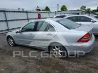 2004 Mercedes Benz C-Class photo