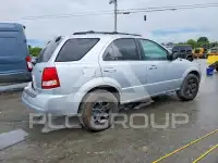 2004 KIA Sorento photo