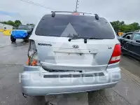 2004 KIA Sorento photo