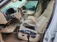 2004 Ford EXPEDITION photo
