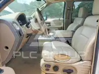 2004 Ford F-150 photo