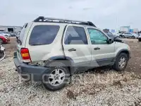 2004 Ford ESCAPE photo