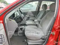 2004 Ford FOCUS фото