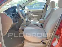 2004 Ford FOCUS photo