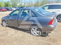 2004 Ford FOCUS фото