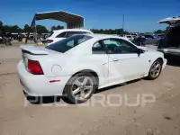 2004 Ford MUSTANG фото
