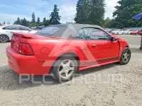 2004 Ford MUSTANG photo
