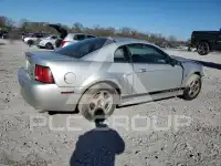 2004 Ford MUSTANG фото