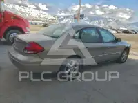 2004 Ford TAURUS фото