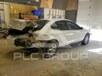 2004 Ford TAURUS фото