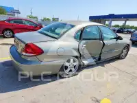 2004 Ford TAURUS photo
