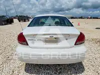 2004 Ford TAURUS photo