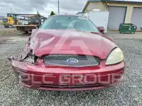 2004 Ford TAURUS фото