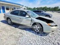 2004 Ford TAURUS фото